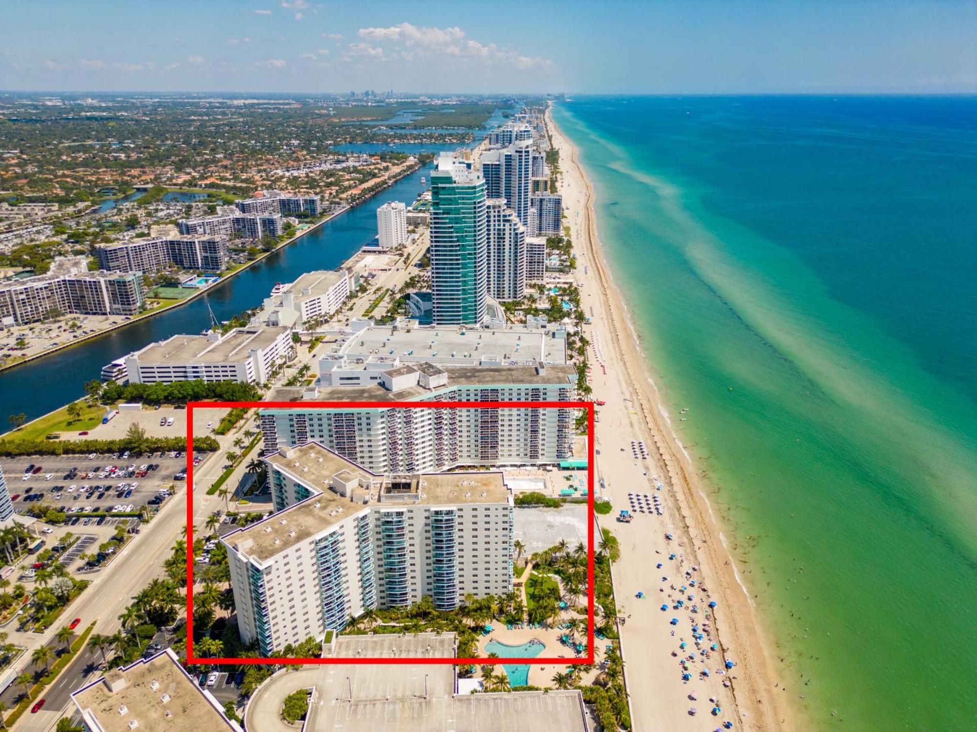 Modern 1 Bdr Oceanview With Direct Beach Access! Hollywood Bagian luar foto